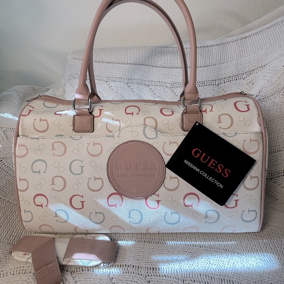 Guess Multi color duffle - Picture 1 of 9